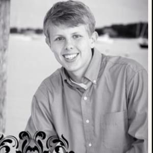 Meet your Posher, Tom